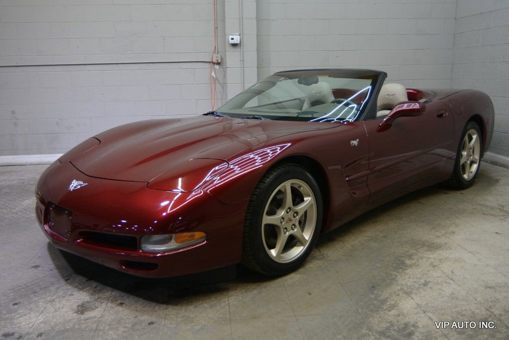 Used 2003 Chevrolet Corvette Convertible w/ Preferred Equipment Group1 RWD image 2