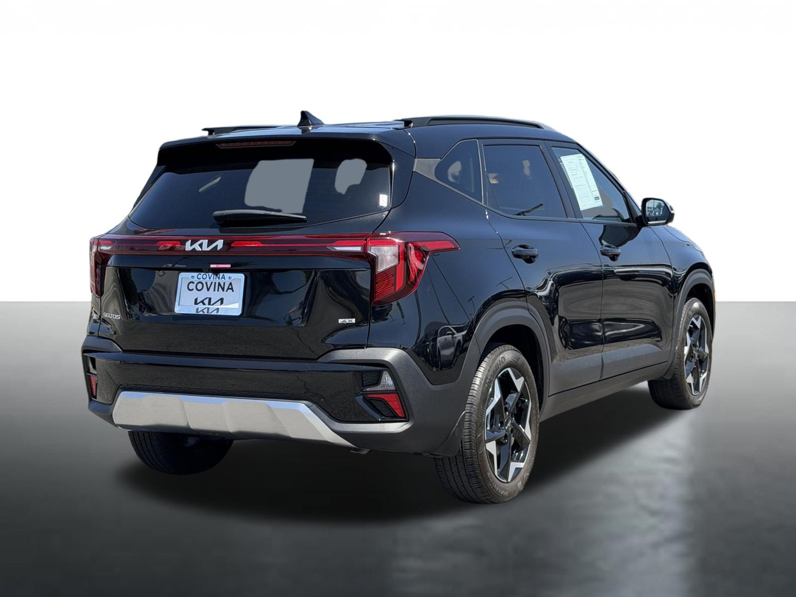 Certified 2025 Kia Seltos S AWD/4WD image 8