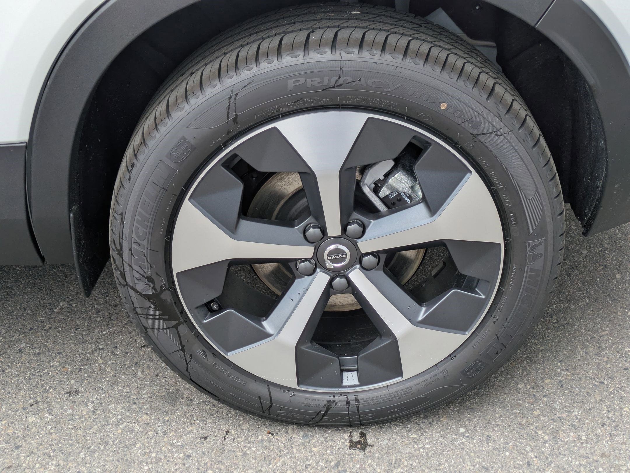 New 2026 Volvo XC40 B5 Plus w/ Protection Package Premier image 16
