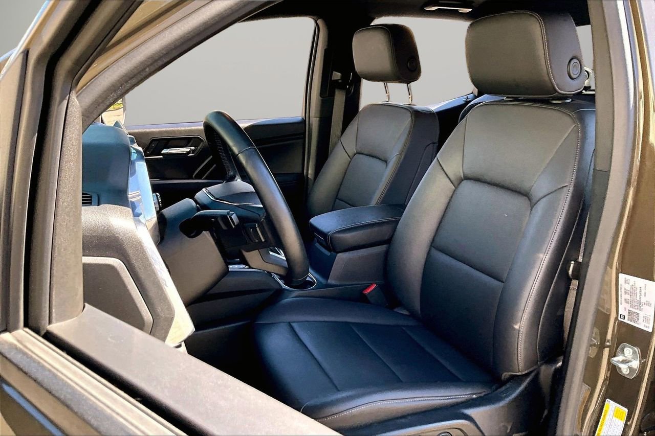 Used 2023 GMC Canyon Elevation w/ Elevation Premium Package image 20