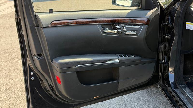 Used 2012 Mercedes-Benz S 550 4MATIC image 20