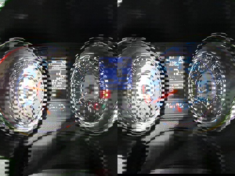 Used 2014 Chrysler Town & Country Touring image 93