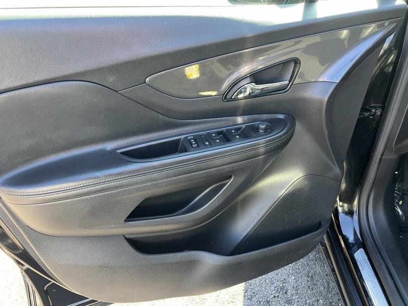 Used 2019 Buick Encore Sport Touring FWD image 22