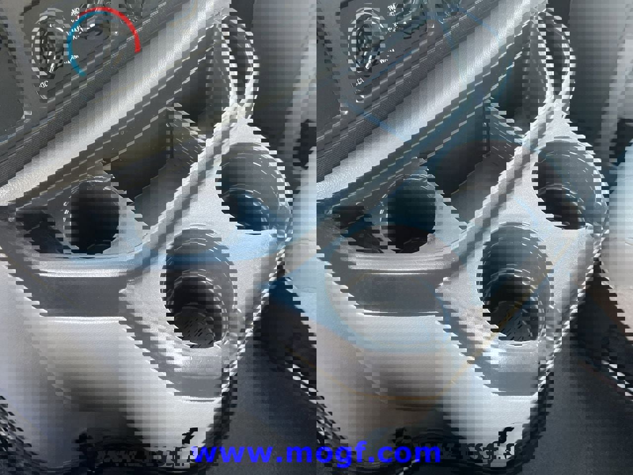 Used 2019 Ford E-450 and Econoline 450 Super Duty w/ Power Windows & Locks Group image 7