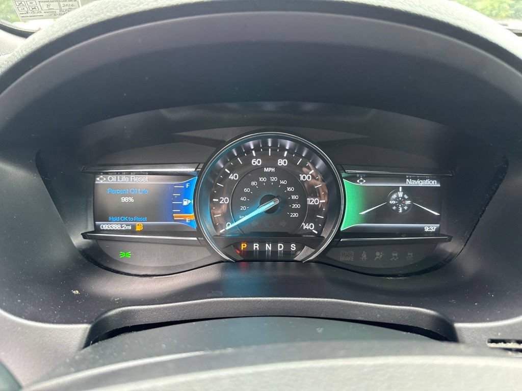 Used 2019 Ford Explorer Limited w/ Class III Trailer Tow Package AWD/4WD image 24