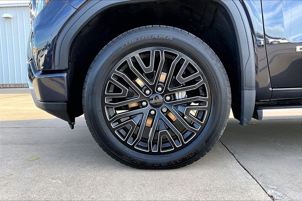 Used 2022 GMC Sierra 1500 Denali Ultimate image 11