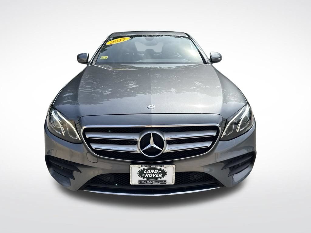 Used 2017 Mercedes-Benz E 300 4MATIC image 2