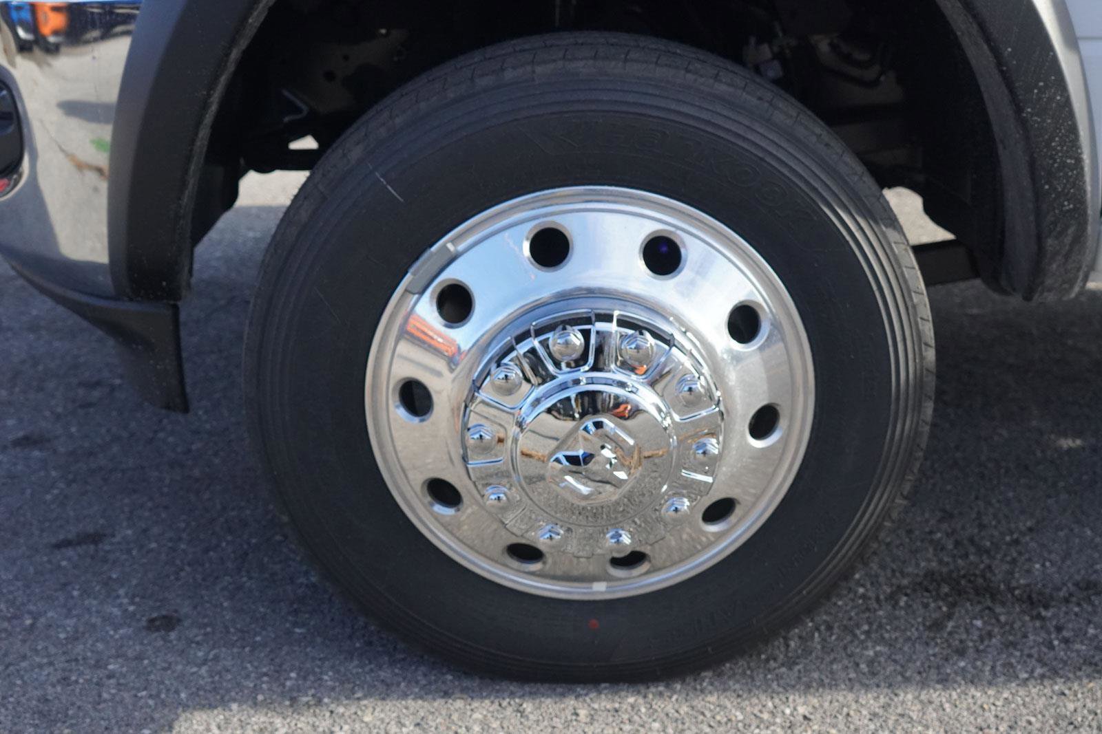 New 2026 RAM 4500 Tradesman w/ Chrome Appearance Group image 8