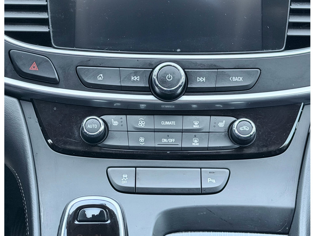 Used 2017 Buick LaCrosse Essence w/ Sun and Shade Package image 18