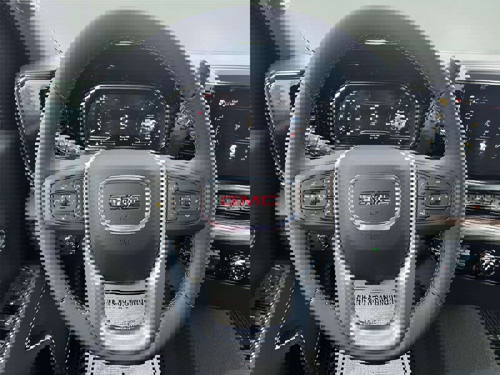 New 2025 GMC Sierra 1500 SLE w/ Preferred Package image 16