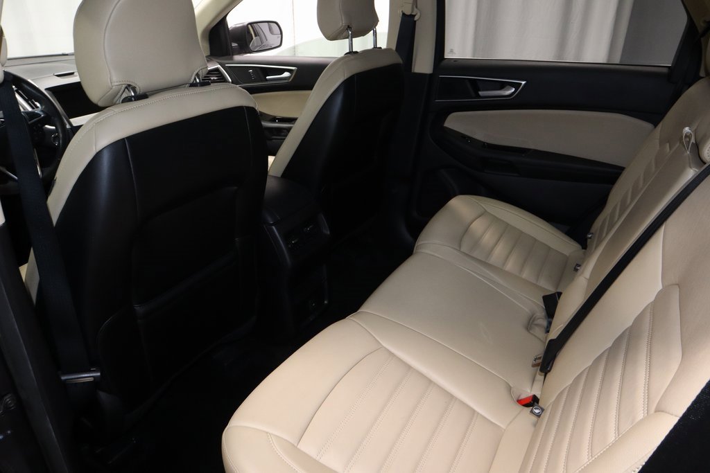 Used 2015 Ford Edge SEL w/ Equipment Group 201A image 23