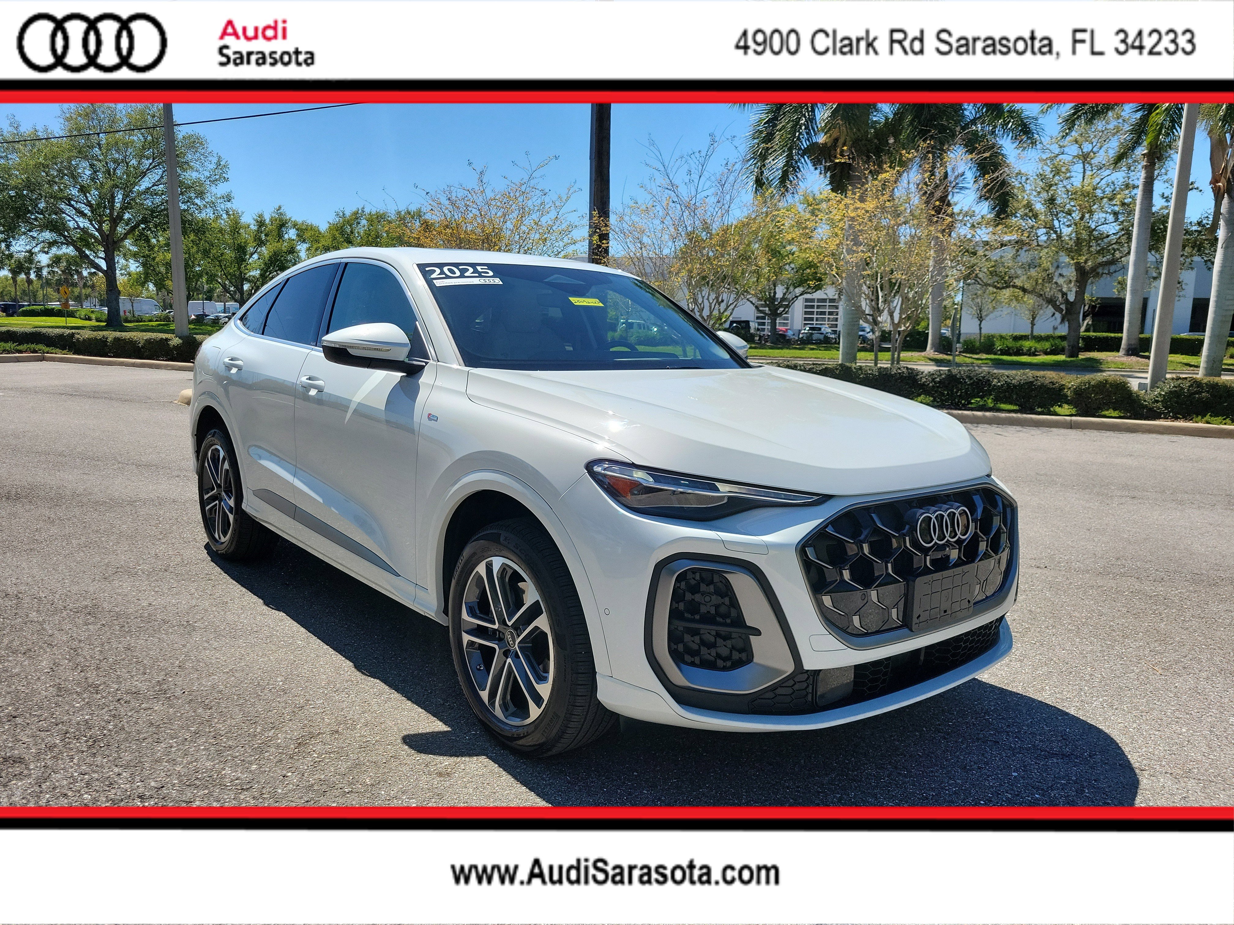 Used 2025 Audi Q5 Premium Plus w/ Premium Plus image 1