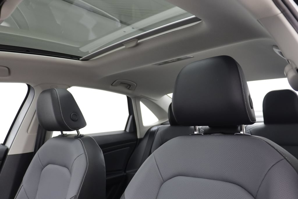 New 2027 Volkswagen Jetta SEL FWD image 14
