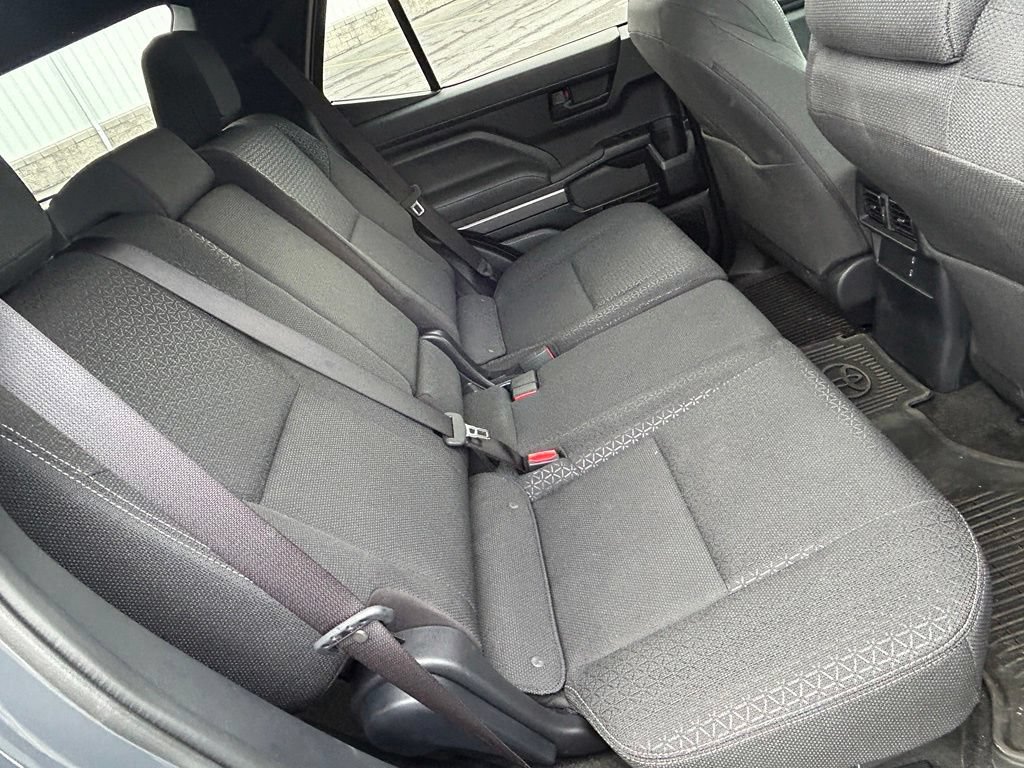 Used 2026 Toyota 4Runner SR5 AWD/4WD image 39