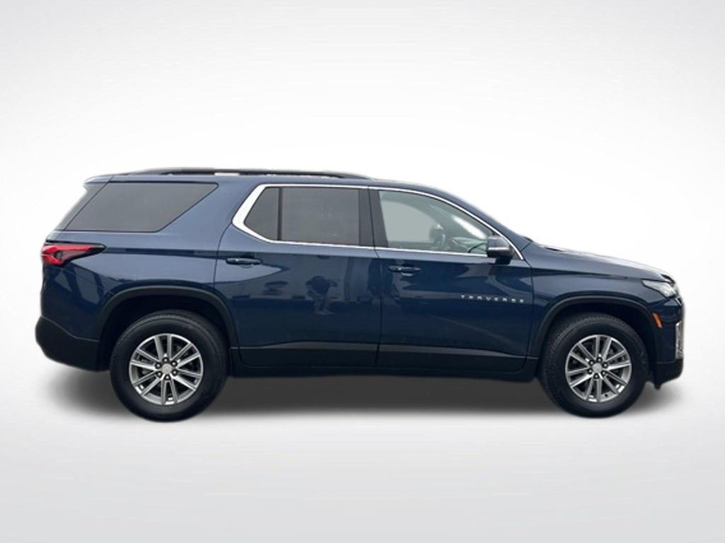 Used 2023 Chevrolet Traverse LT FWD image 7