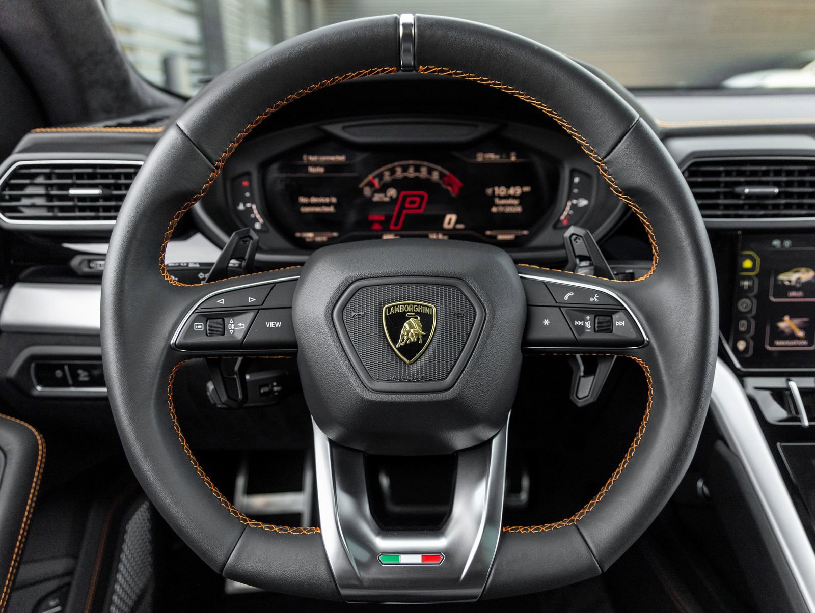 Used 2024 Lamborghini Urus S image 28