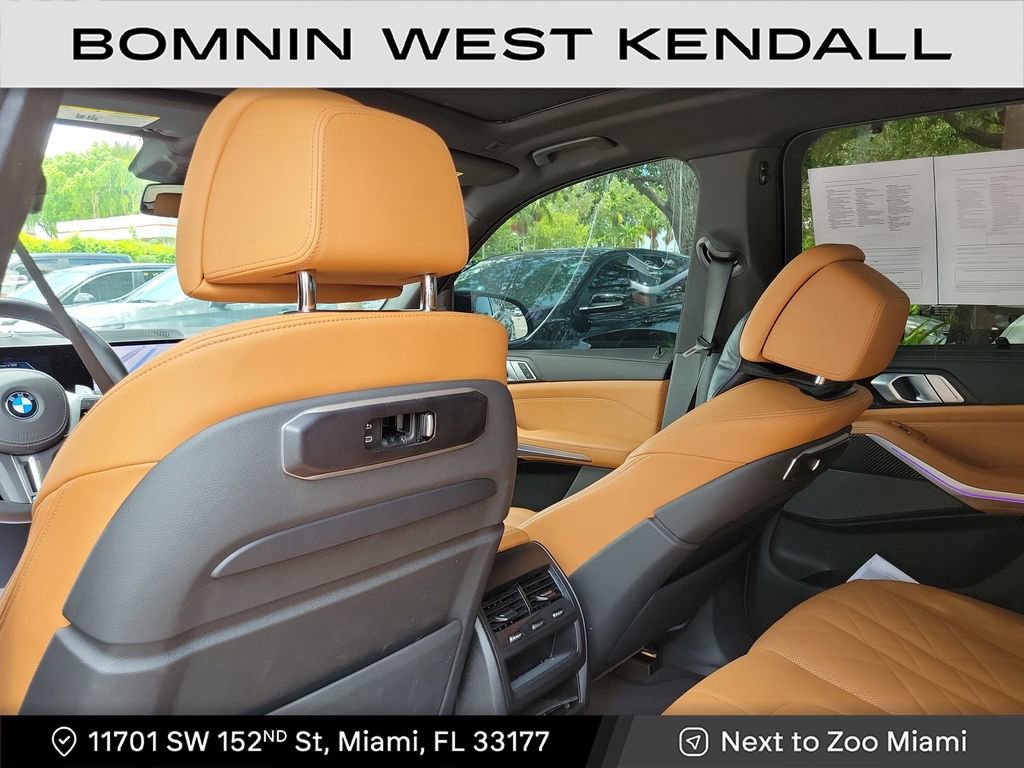Used 2025 BMW X5 M60i image 7