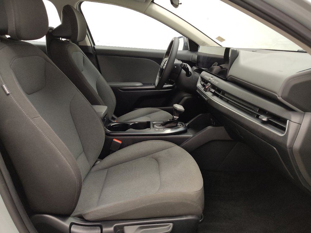 Used 2025 Kia K4 FWD image 21