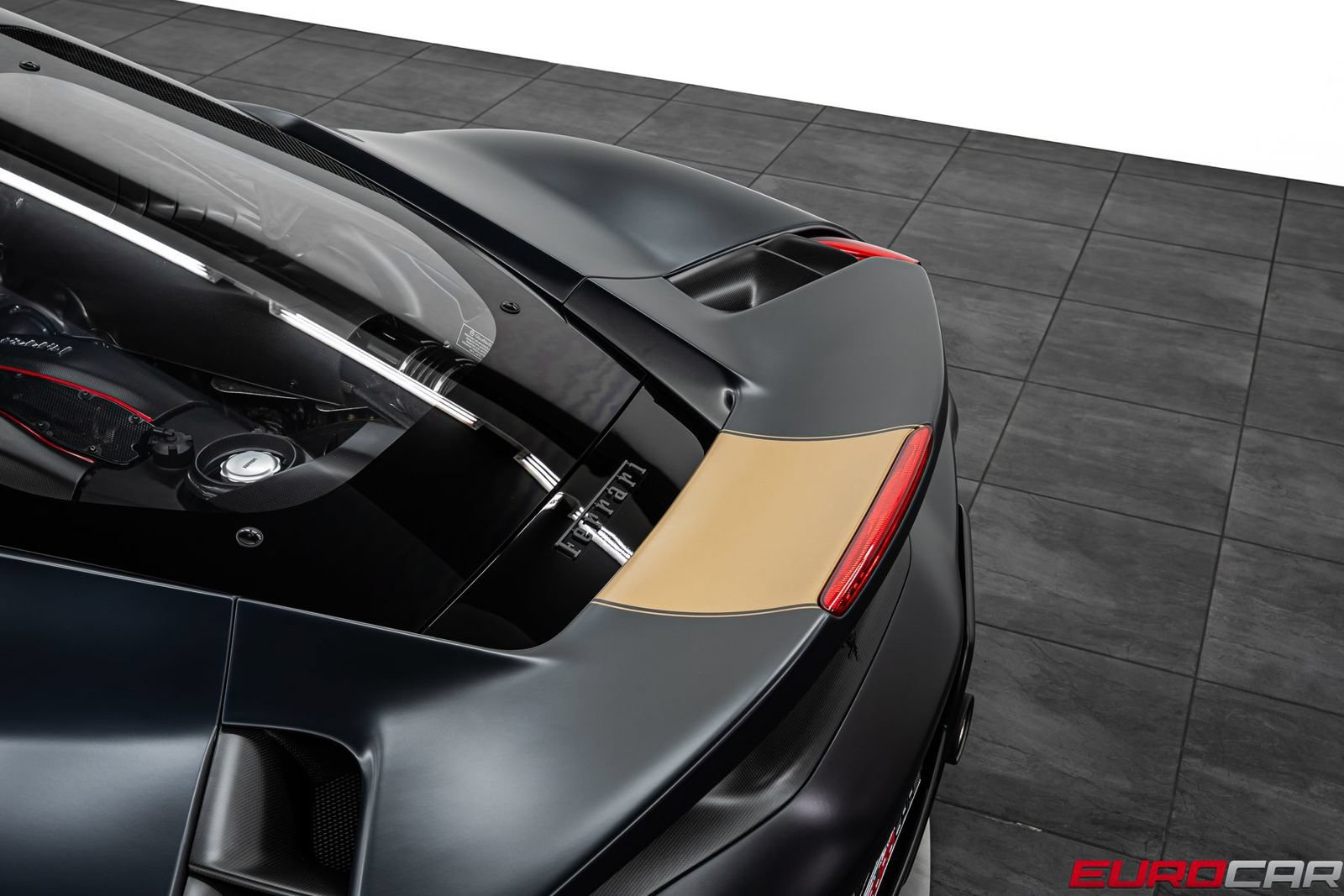 Used 2020 Ferrari 488 Pista Coupe RWD image 26