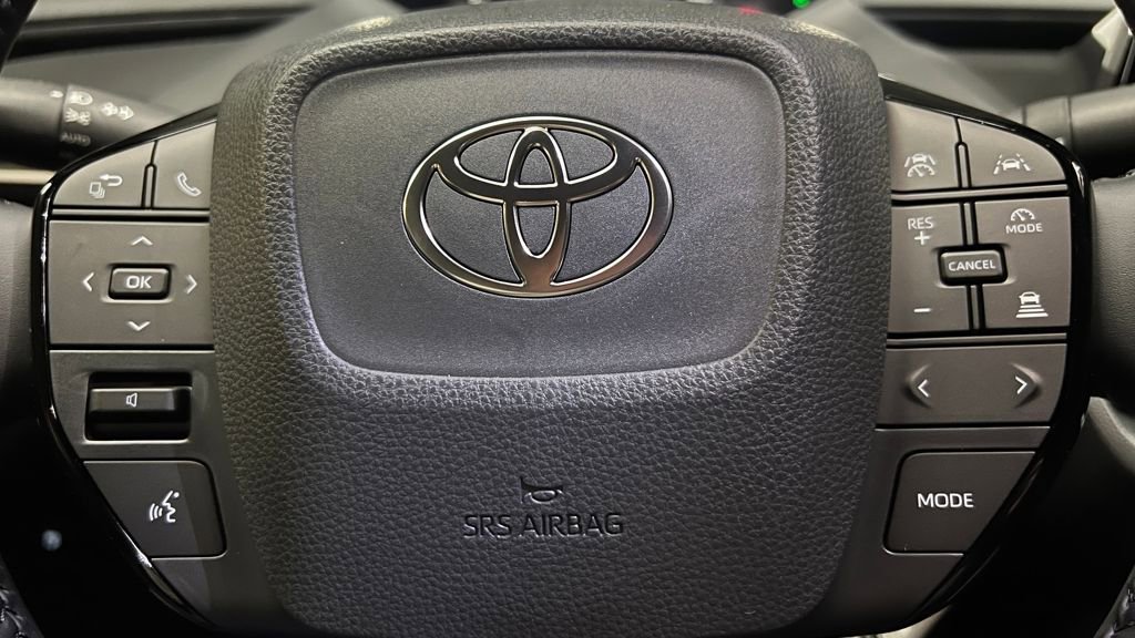 New 2026 Toyota Prius XLE image 36