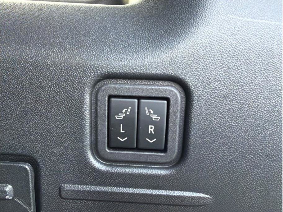Used 2024 GMC Hummer EV 3X w/ Omega Edition AWD/4WD image 39