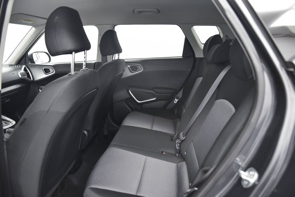 Used 2024 Kia Soul LX w/ Option Group 015 image 12