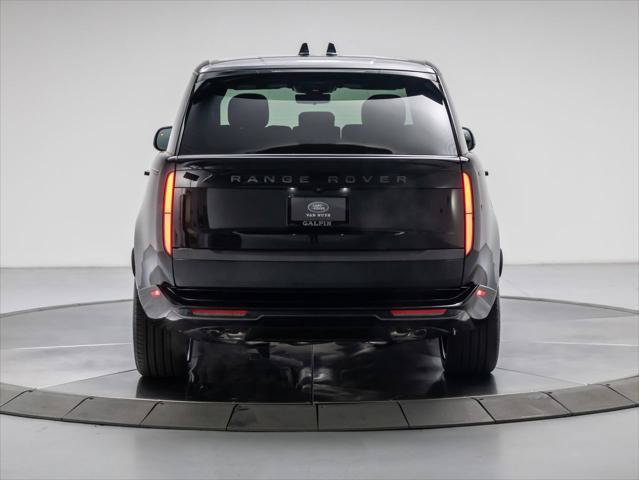 New 2026 Land Rover Range Rover Long Wheelbase SE AWD/4WD image 4