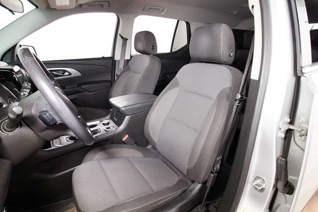 Used 2021 Chevrolet Traverse LT AWD/4WD image 18