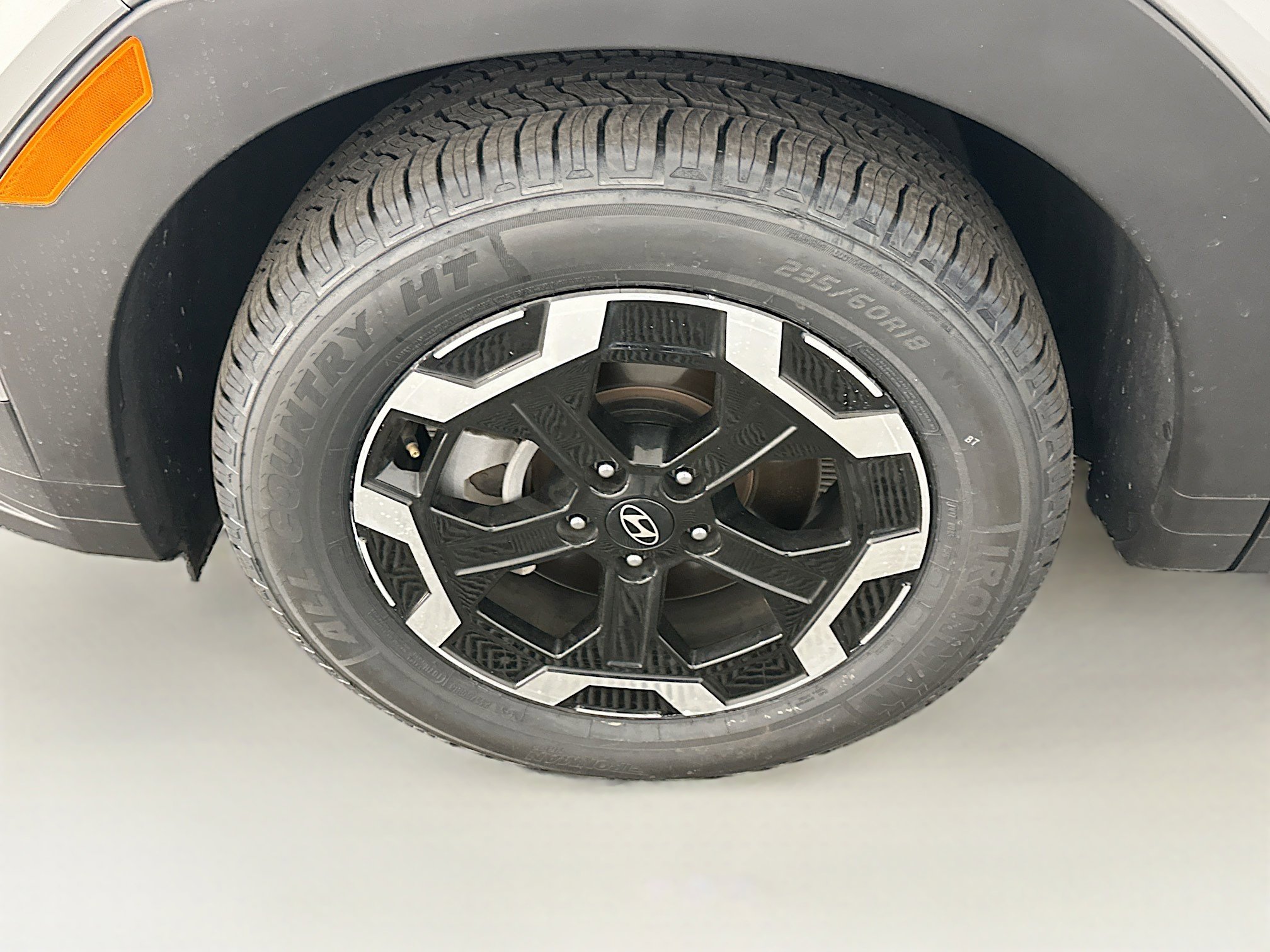 Used 2025 Hyundai Santa Fe SEL image 11