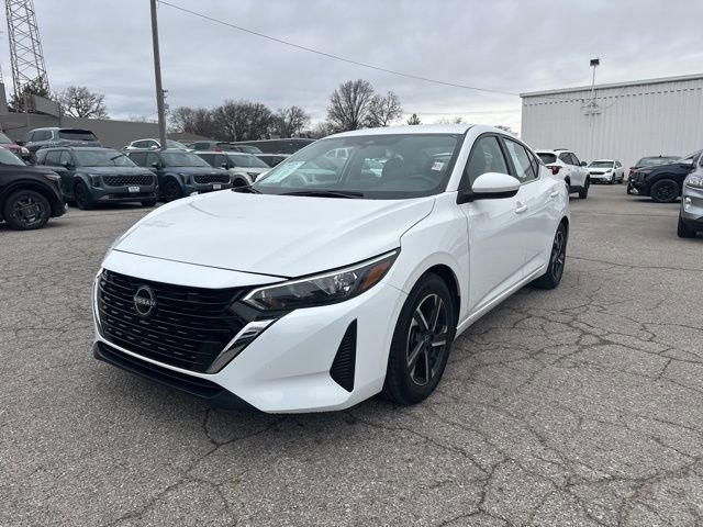 Used 2024 Nissan Sentra SV image 1