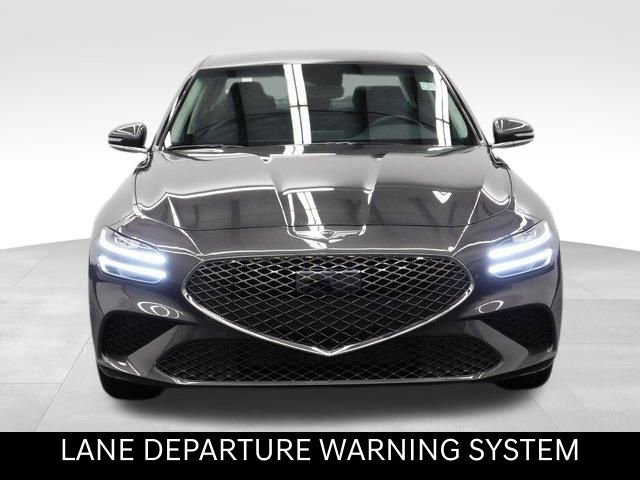 Used 2026 Genesis G70 2.5T image 3