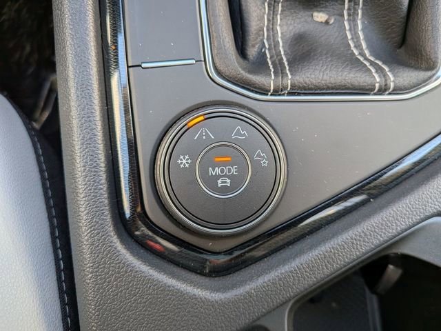 New 2026 Volkswagen Taos SE AWD/4WD image 17