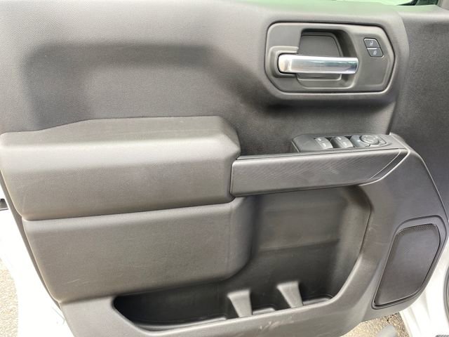 Certified 2024 Chevrolet Silverado 1500 Custom w/ Turbomax Blackout Package AWD/4WD image 15