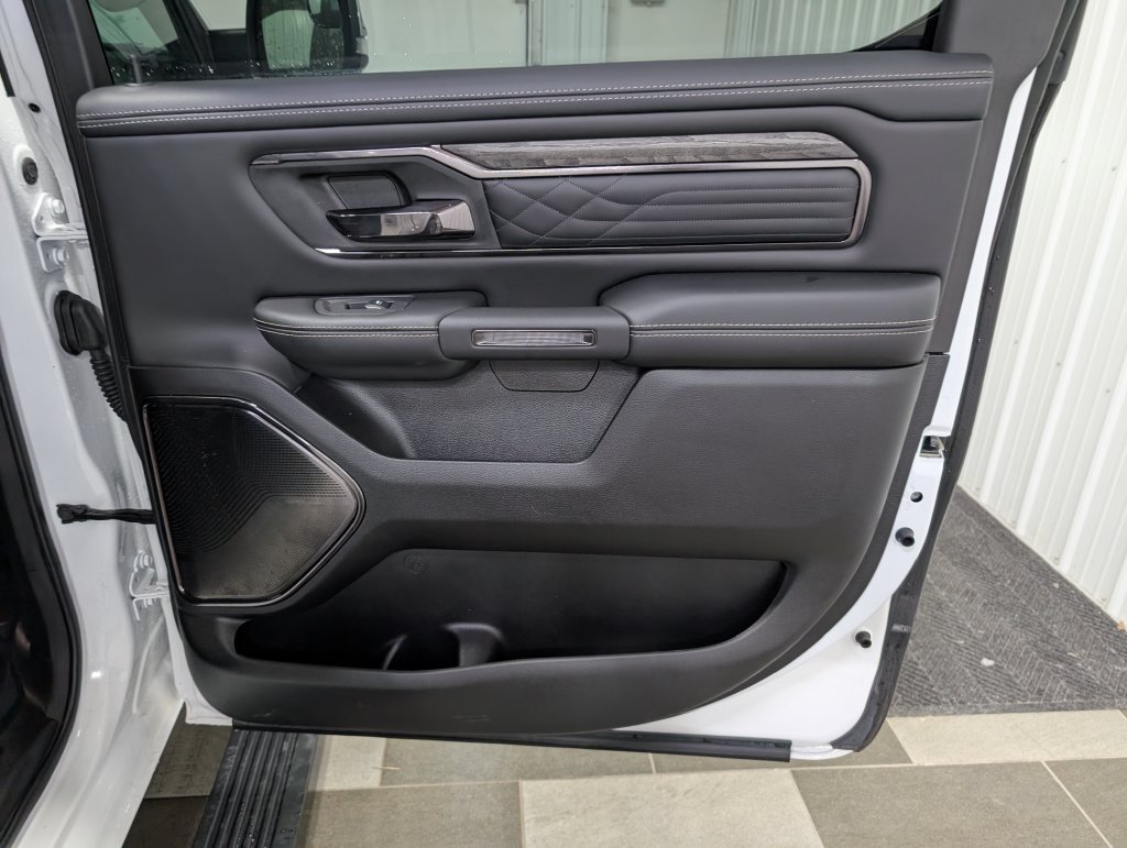 Used 2026 RAM 1500 Limited AWD/4WD image 29