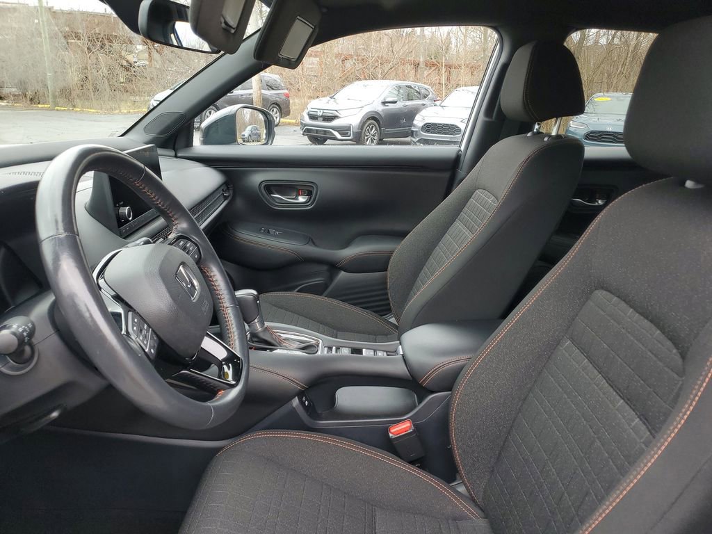 Used 2024 Honda HR-V Sport image 7