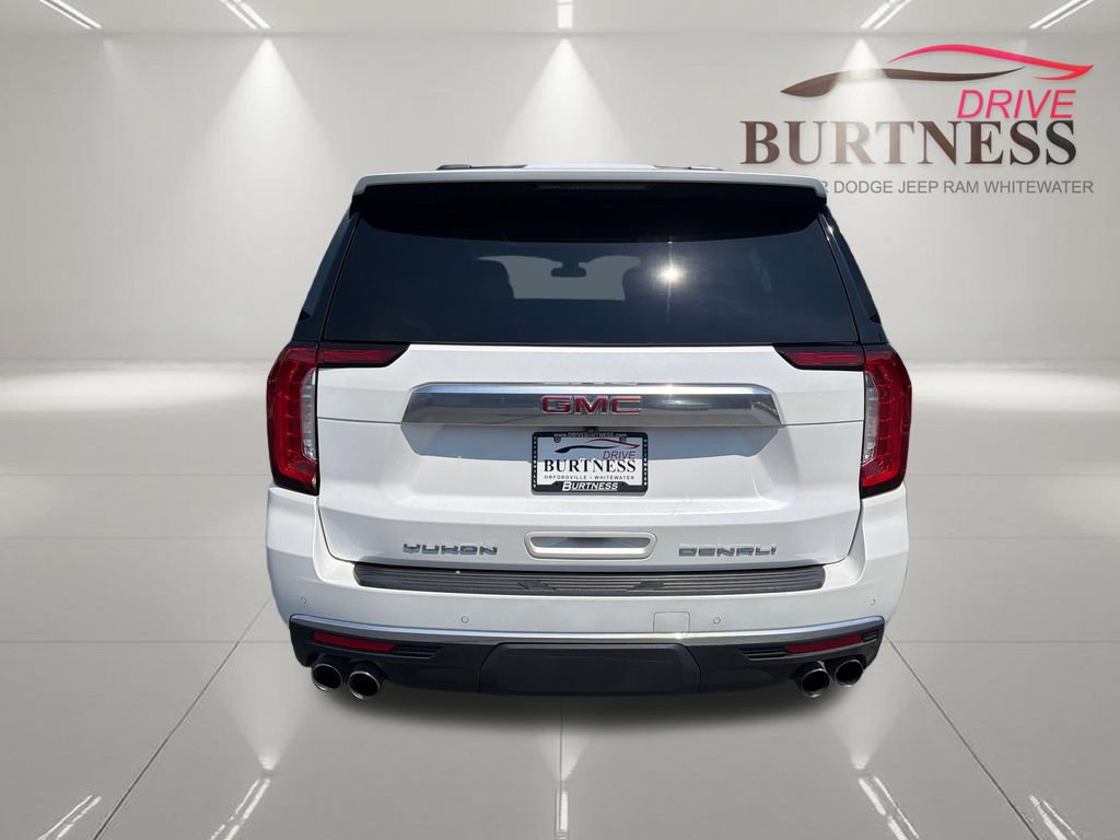 Used 2021 GMC Yukon XL Denali w/ LPO, Illumination Package AWD/4WD image 5