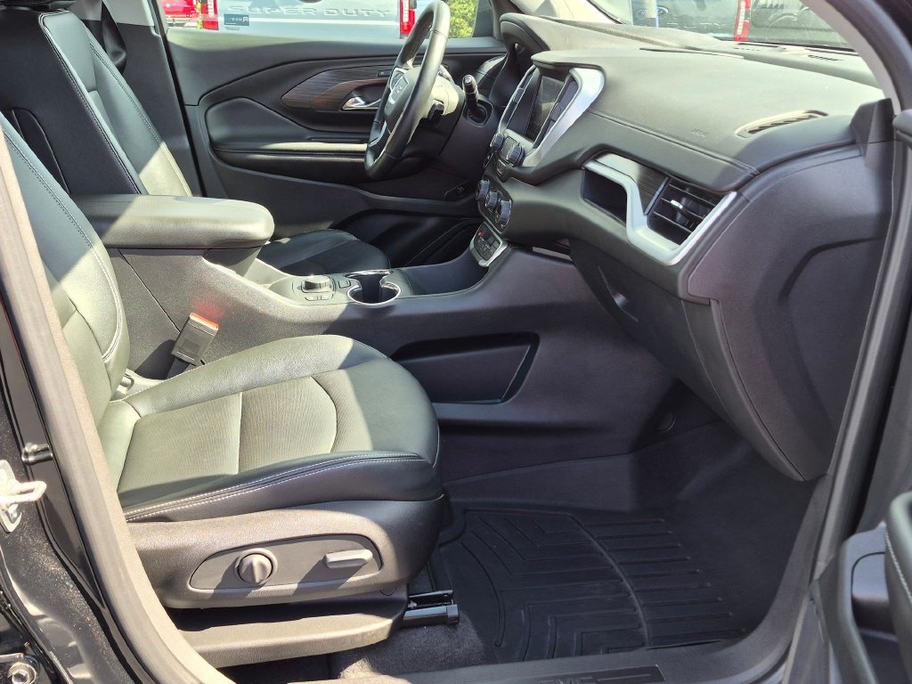 Used 2024 GMC Terrain SLT w/ Infotainment Package II AWD/4WD image 26