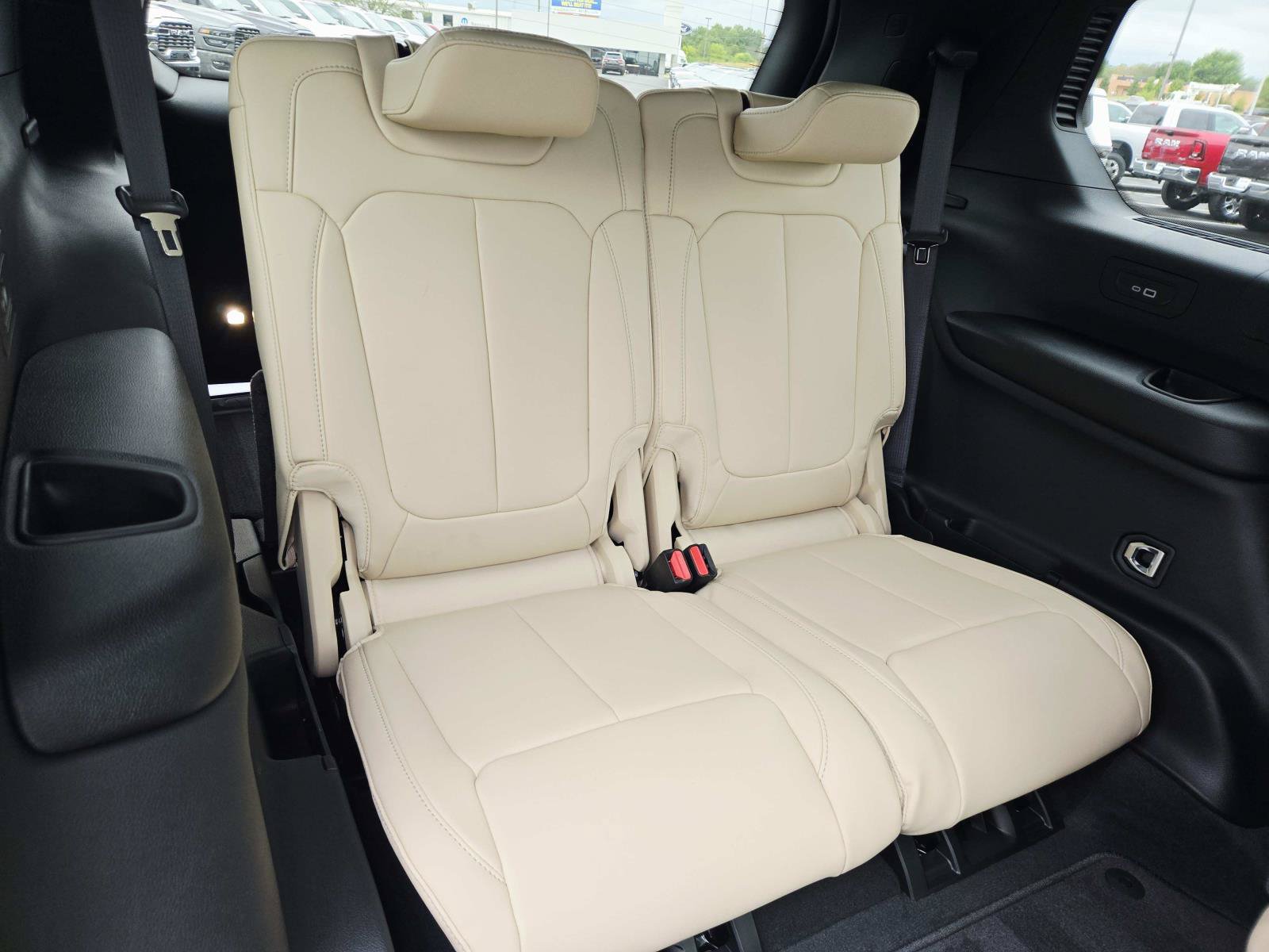 New 2027 Jeep Grand Cherokee L Limited AWD/4WD image 17