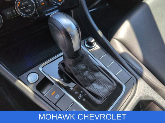 Used 2020 Volkswagen Jetta SEL image 16