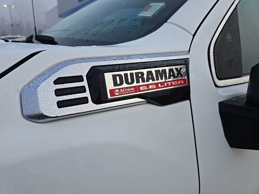 Used 2025 GMC Sierra 3500 SLT w/ X31 Off-Road Package image 34