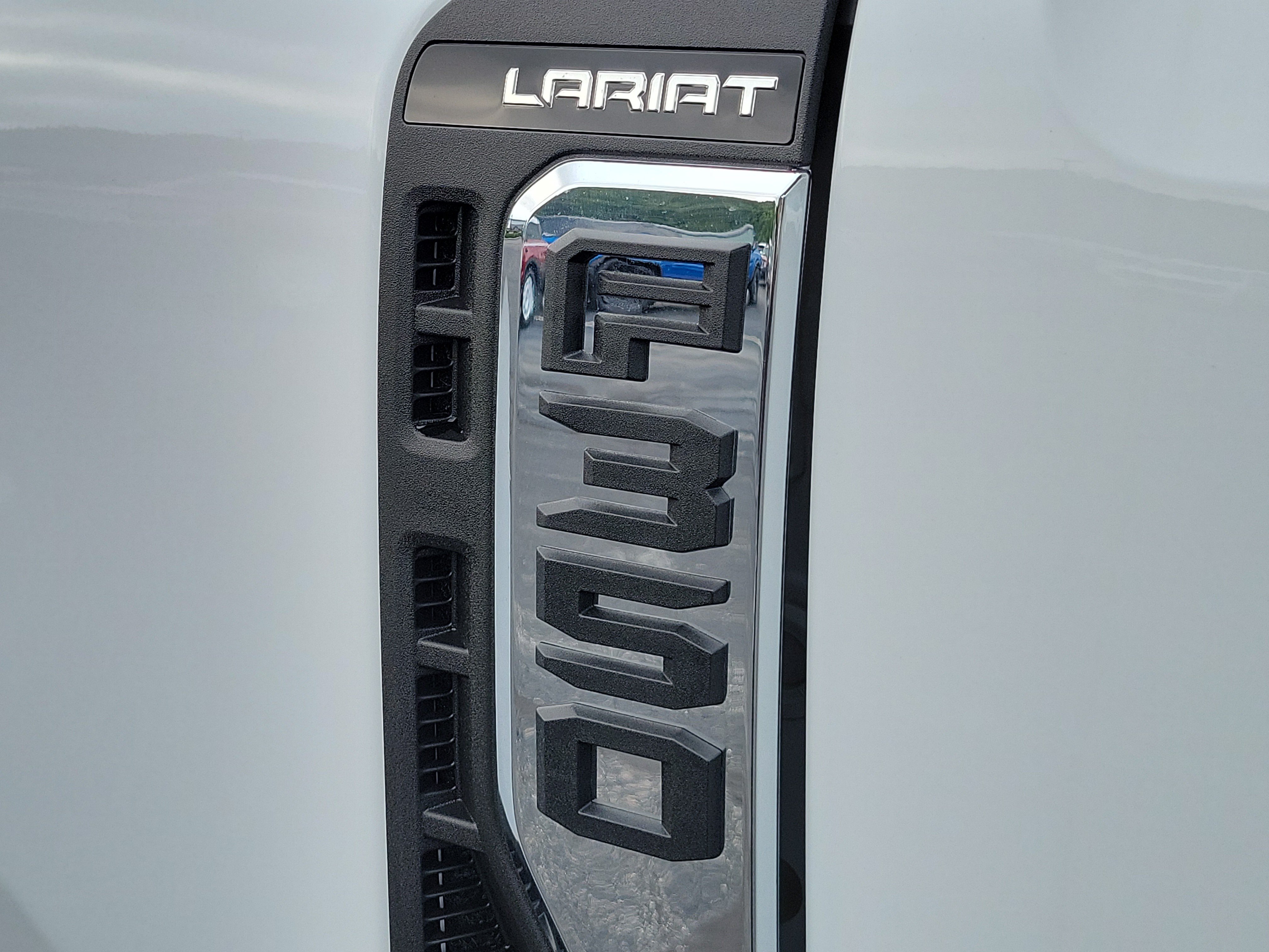 New 2026 Ford F350 Lariat w/ Lariat Ultimate Package AWD/4WD image 32