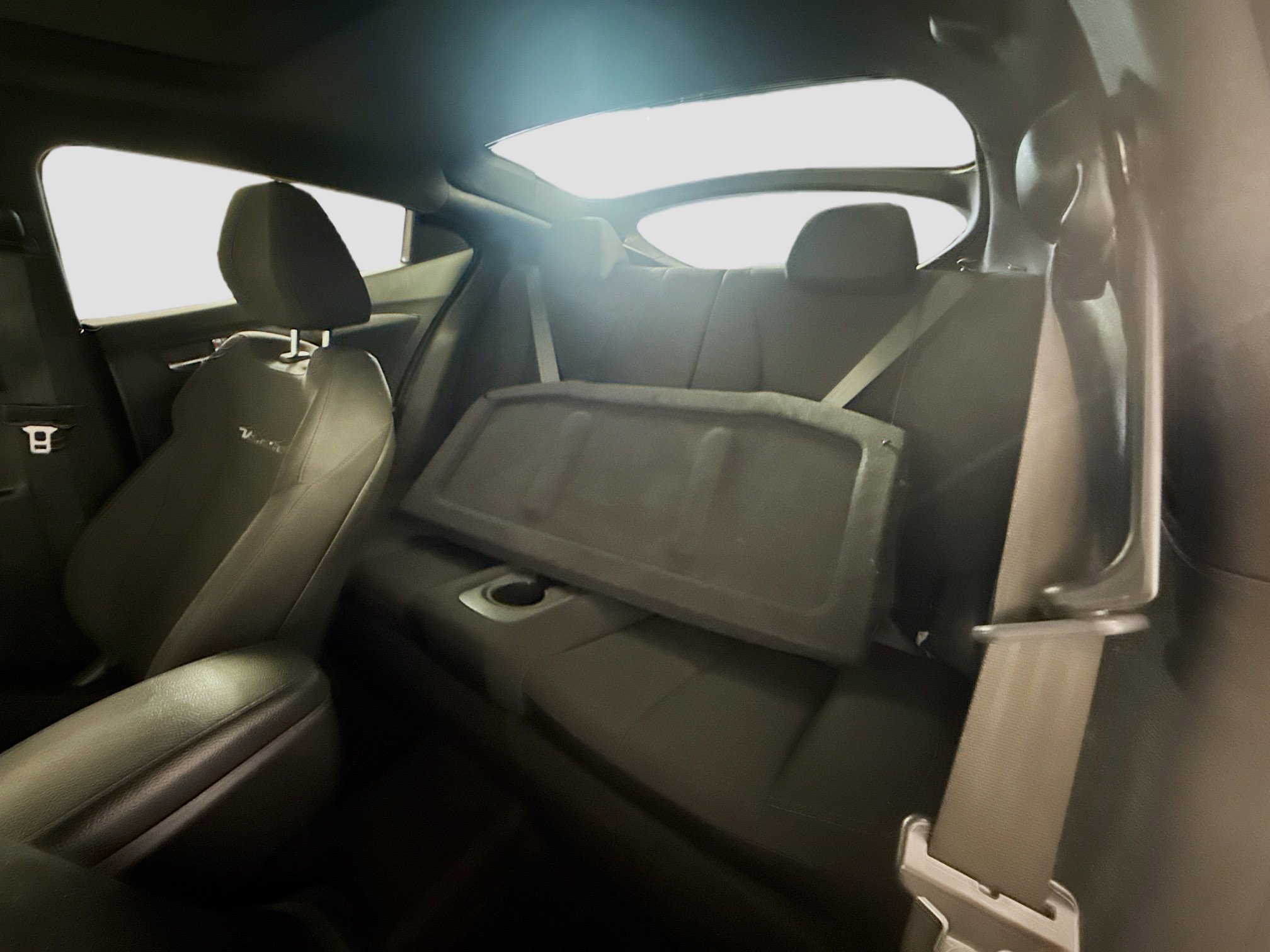 Used 2017 Hyundai Veloster Value Edition image 25