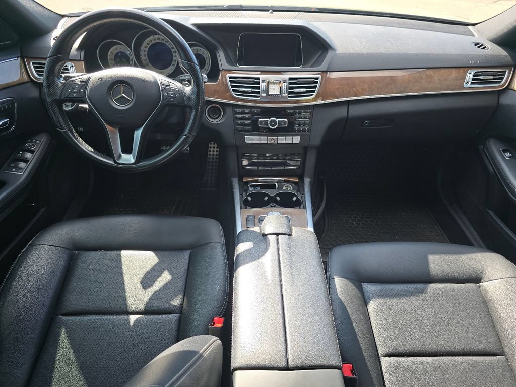 Used 2015 Mercedes-Benz E 350 4MATIC Sedan w/ Premium 1 Package image 21