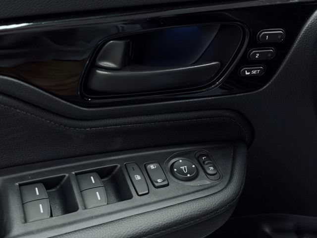 Used 2025 Honda Odyssey Touring image 15