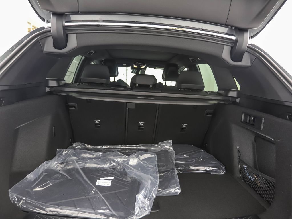 New 2026 BMW X3 xDrive30 w/ Convenience Package image 24