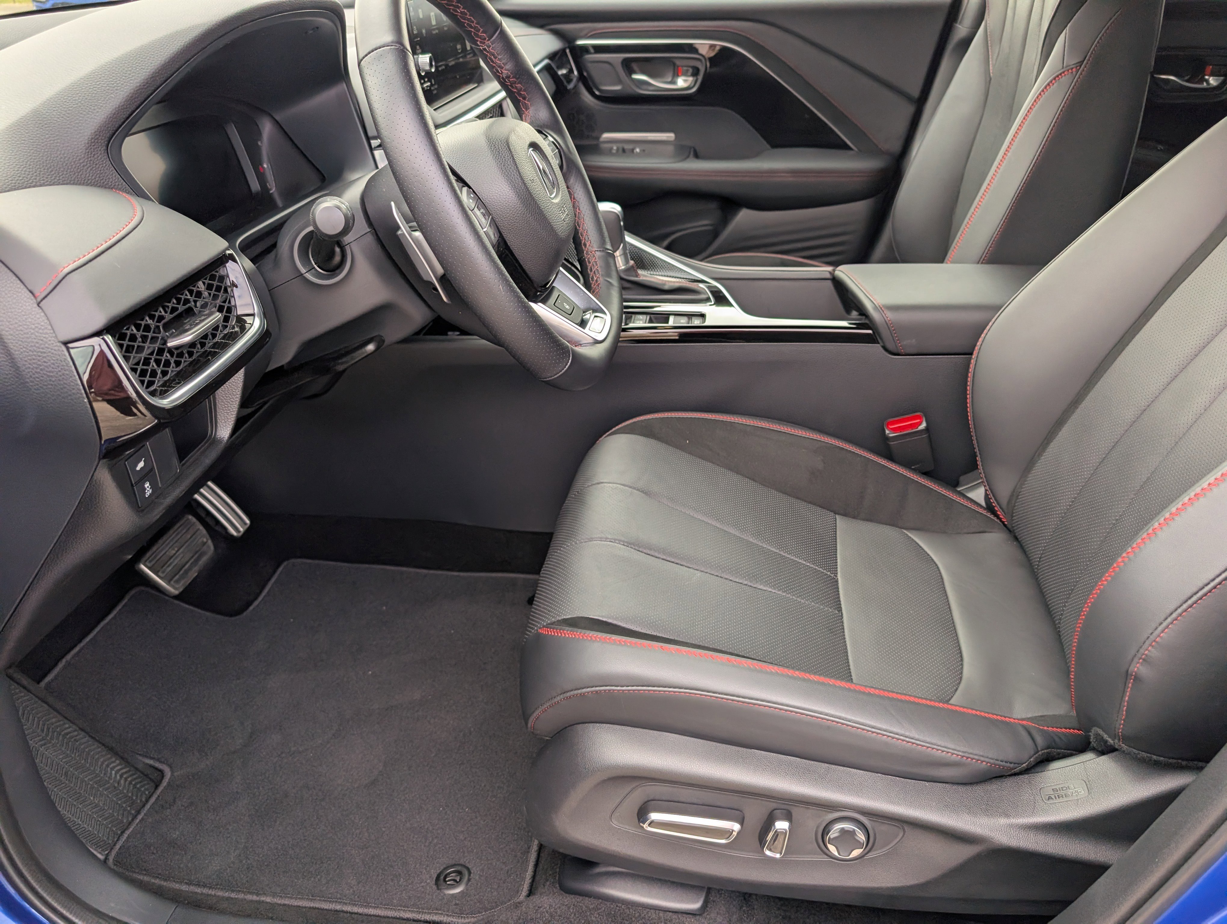 Certified 2025 Acura ADX A-Spec image 9