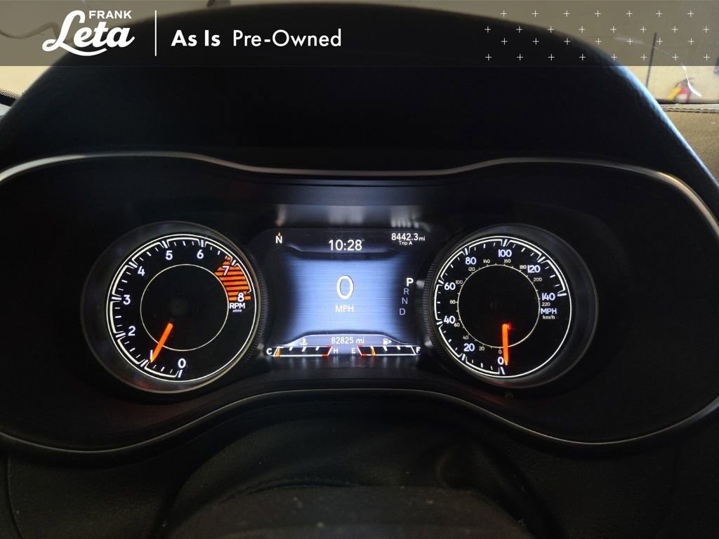 Used 2020 Jeep Cherokee Limited image 12