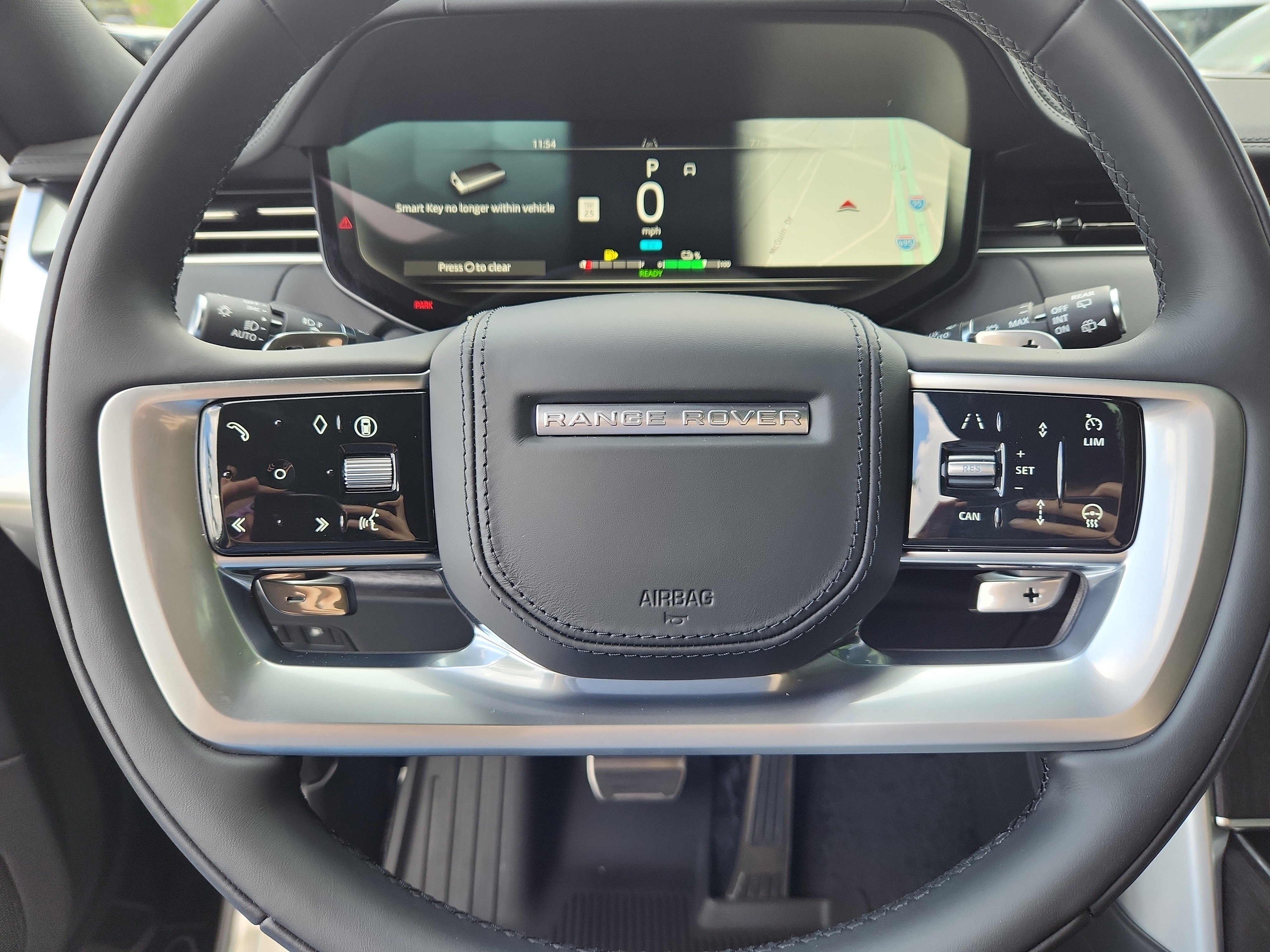 New 2025 Land Rover Range Rover SE image 18