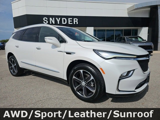 Used 2022 Buick Enclave Essence w/ Experience Buick Package image 1