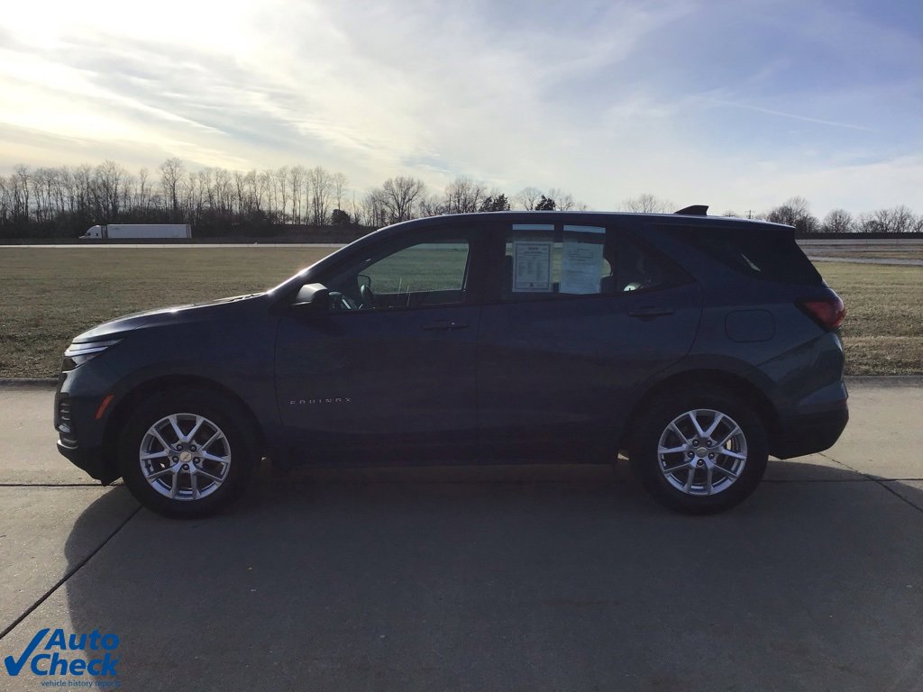 Used 2024 Chevrolet Equinox LS image 8